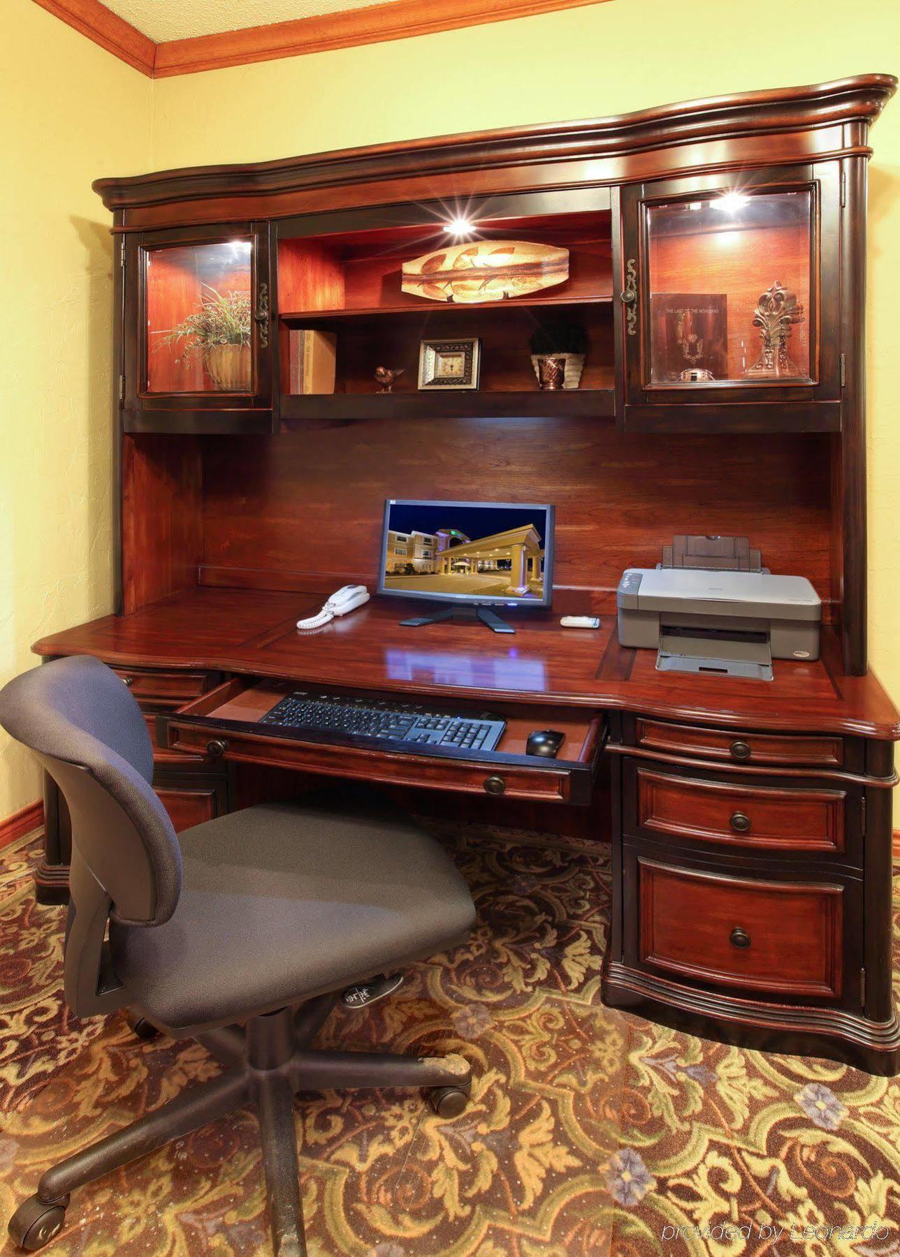Holiday Inn Express Hotel & Suites Greenville By Ihg Eksteriør bilde
