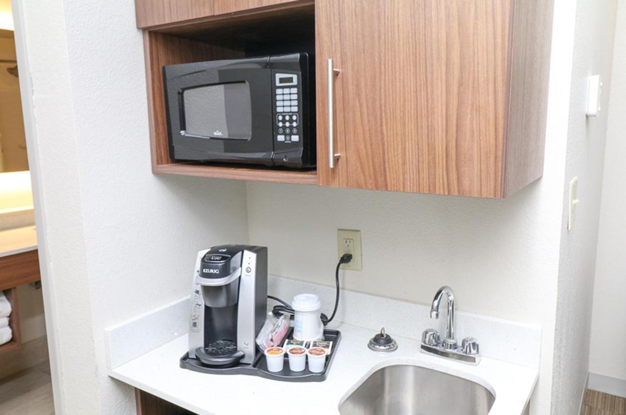 Holiday Inn Express Hotel & Suites Greenville By Ihg Eksteriør bilde