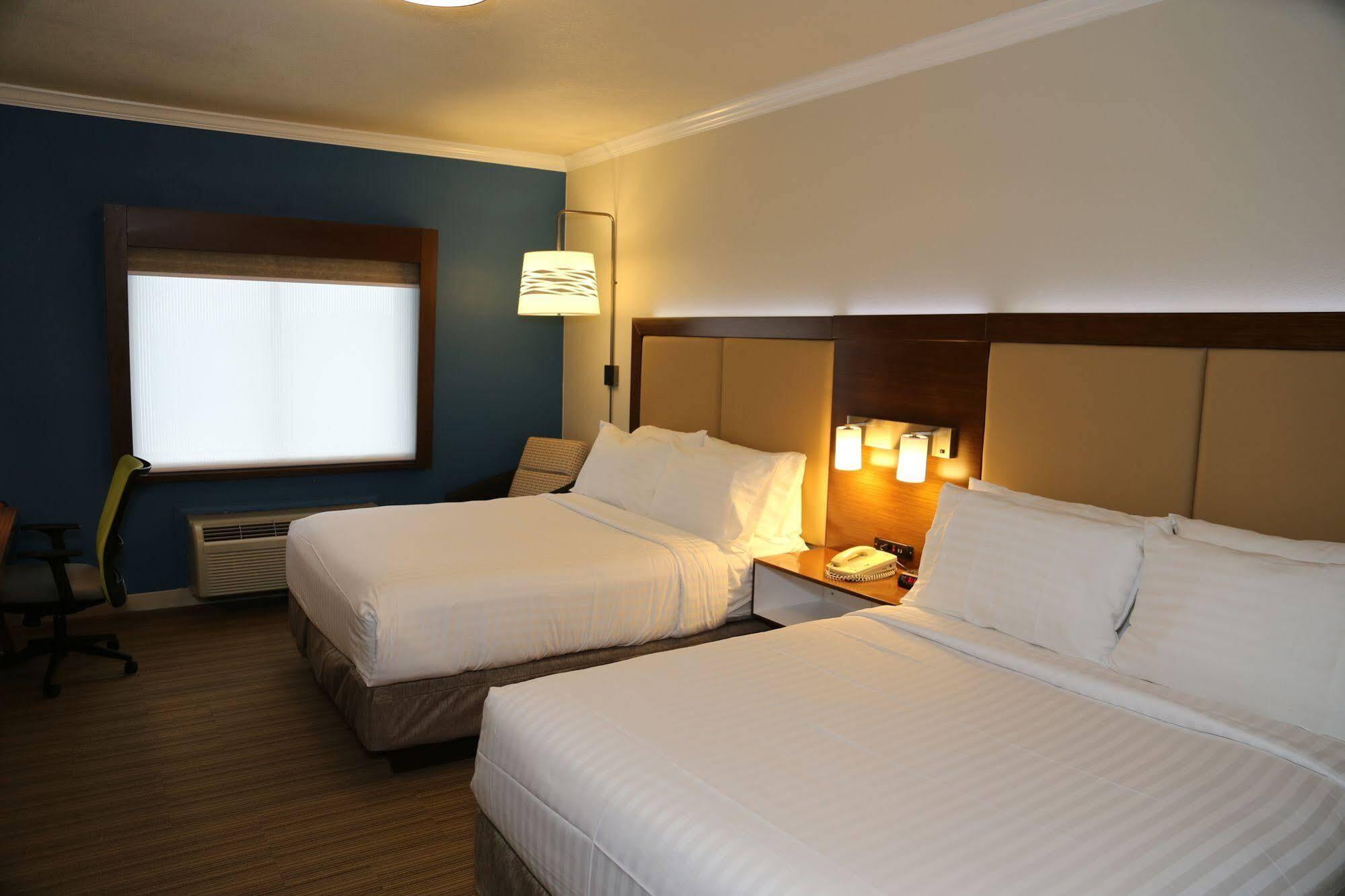 Holiday Inn Express Hotel & Suites Greenville By Ihg Eksteriør bilde